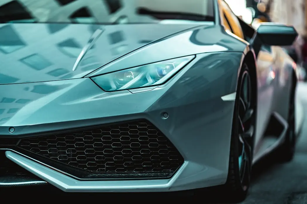 Najtańsze OC Lamborghini niewiele droższe od jego maksymalnej prędkości!