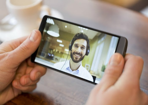 Korespondencja jako element nauki angielskiego przez Skype