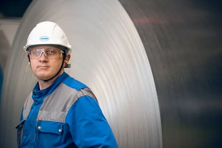 Jak dobrać odpowiednią grubość blachy nierdzewnej