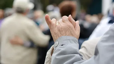 Gliwicki piknik połączy koncerty, zdrowie i literacką przygodę seniorów