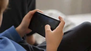 Kwadrans bez telefonu i rozmowa z dzieckiem. Nowa kampania w Gliwicach
