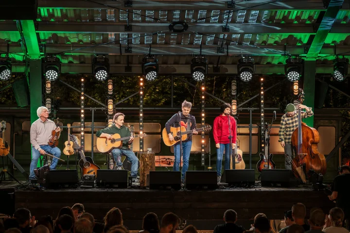 Grafika promocyjna wydarzenia Stare Dobre Małżeństwo w Gliwicach — koncert