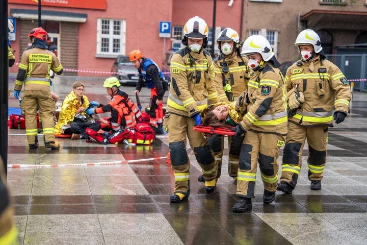 Na dworcu w Gliwicach testowano chaos. Służby ćwiczyły najgorszy scenariusz