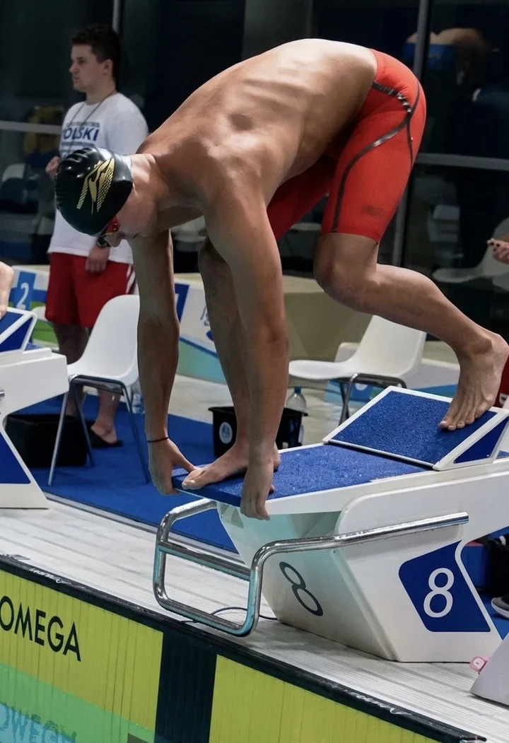 Z basenu prosto na podium. Gliwiczanin zdobył trzy medale w Szczecinie