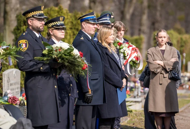 Na gliwickich cmentarzach pamięć o odwadze, która ocaliła dziesięć istnień