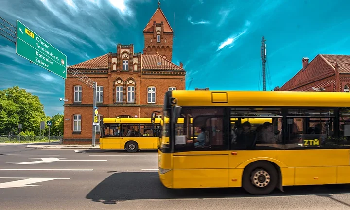 Remont skrzyżowania przestawi sobotnie kursy na osiedlu Obrońców Pokoju