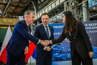 Do 140 mln zł ulgi dla Bumar-Łabędy. W Łabędach powstanie centrum dla K2PL