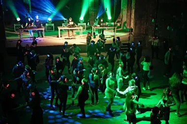 Ruiny Teatru Victoria i podwórko wracają do gry podczas gliwickiej majówki