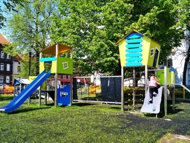 Wiosenne spacery w Gliwicach zyskają 18 nowych toalet w parkach i skwerach