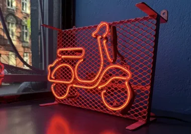 Neony wracają do rozmowy. Gliwice otworzyły cykl o miejskim świetle