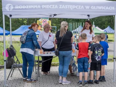 Gliwice podnoszą stawki dla rodzin zastępczych i wychowanków