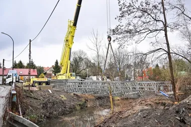 Most tymczasowy przy Sikorskiego już gotowy do przejęcia ruchu