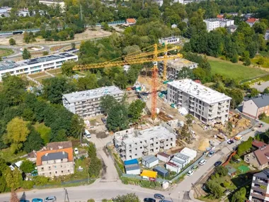 112 mieszkań przy Wiertniczej. Cztery budynki są już w budowie