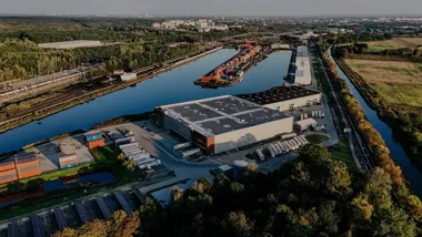 3306 paneli i magazyn energii. Farma fotowoltaiczna działa w Gliwicach