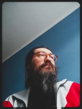 Poeta z Gliwic zdobył dwie nagrody. Jego książka trafiła też do dwóch finałów
