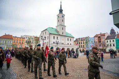 Natalia Kukulska, polonez i wojskowa grochówka w programie święta w Gliwicach