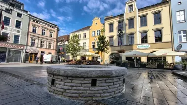 Remont XVIII-wiecznej studni na gliwickim Rynku zakończony