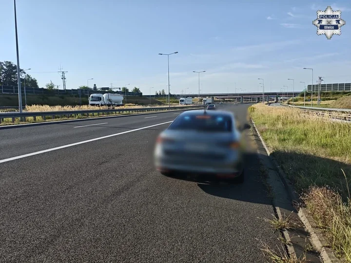Dron i nieoznakowane radiowozy na A1 i A4. Policja sprawdza kierowców