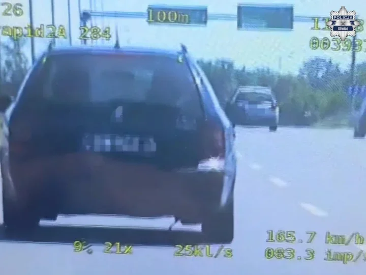 Pędził 166 km/h do dziewczyny - skończyło się utratą prawa jazdy