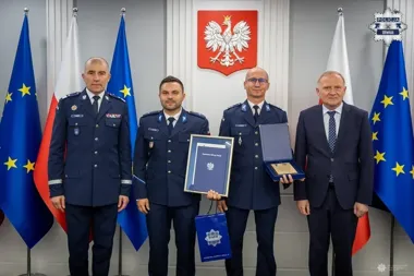 Policjant z Gliwic wśród pięciu laureatów. Wyróżnili go ludzie, którym pomógł
