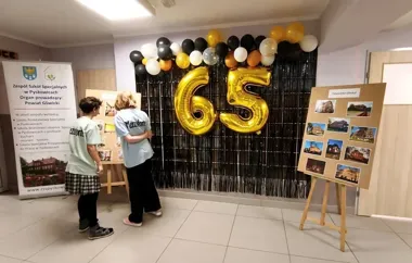 W Pyskowicach świętowali 65 lat szkoły, która przełamuje bariery