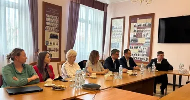 Władze powiatu i gmin rozmawiały o współpracy z organizacjami pozarządowymi