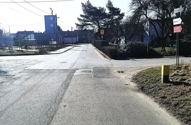 Przy Ciesielskiej i Tokarskiej powstaną chodniki oraz dwa nowe przejścia